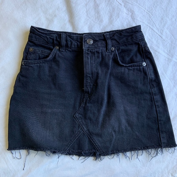 top s Dresses & Skirts - Top Shop petite black denim skirt